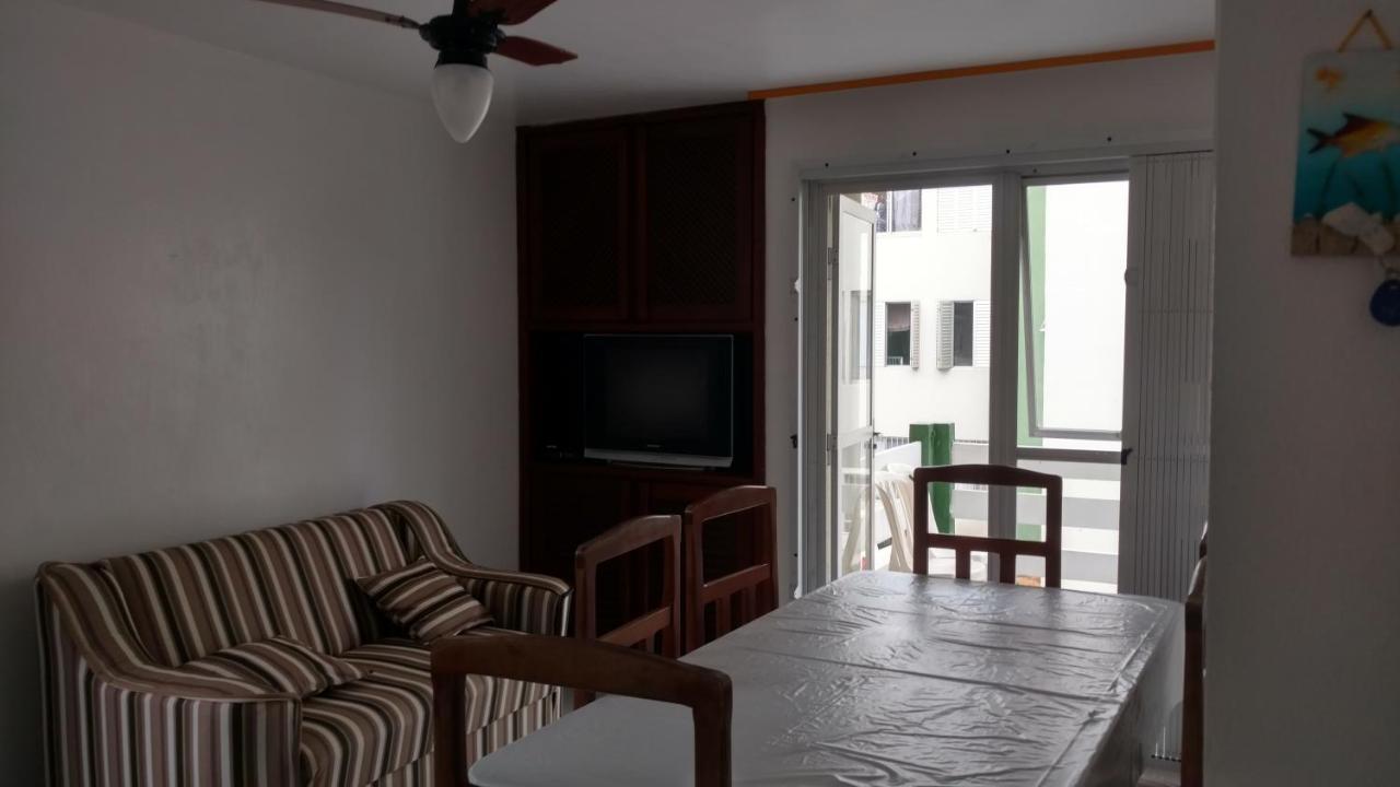 Apto Espetacular A 50 M Do Mar Em Condominio Com Piscinas Maravilhosas Guaratuba Eksteriør billede